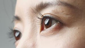 high eyes