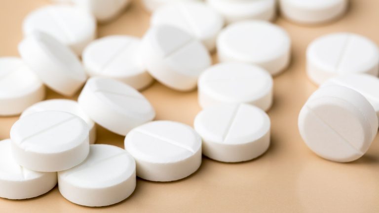 Hydrocodone vs Oxycodone What Is the Difference